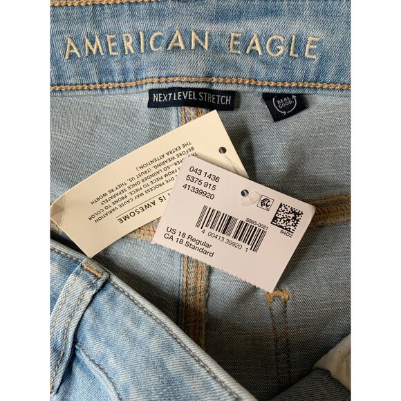 American Eagle Womens Super High-Rise Flare Jeans Size 18 Light Wash RP10499 - Picture 3 of 10